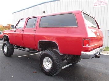 1985 Chevrolet Suburban K10 (SOLD)   - Photo 6 - North Chesterfield, VA 23237