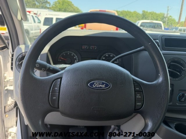 2013 Ford E-350 Box Van/Utility Truck - Photo 11 - North Chesterfield, VA 23237