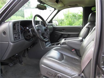 2004 GMC Sierra 3500 SLE (SOLD)   - Photo 12 - North Chesterfield, VA 23237