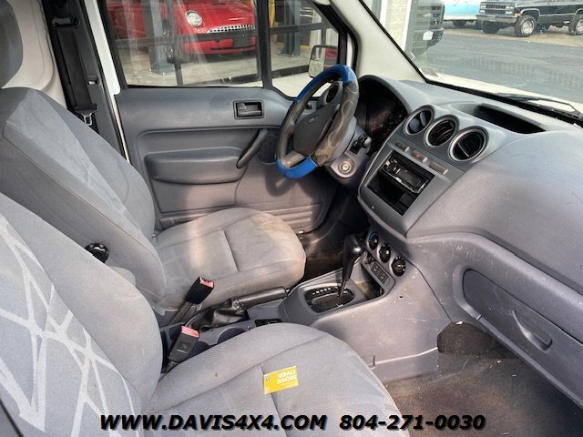 2012 Ford Transit Connect Cargo Van XLT - Photo 11 - North Chesterfield, VA 23237