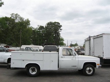 1989 GMC Sierra 3500 (SOLD)   - Photo 2 - North Chesterfield, VA 23237