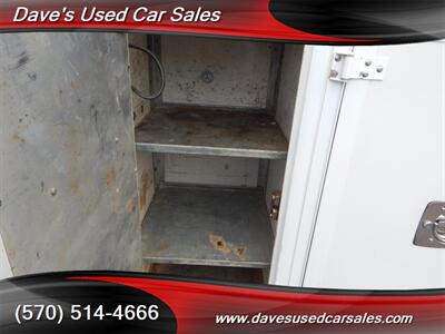 2012 Ford E-350 SD   - Photo 19 - Wyoming, PA 18644