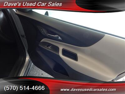 2023 Chevrolet Equinox LS   - Photo 32 - Wyoming, PA 18644