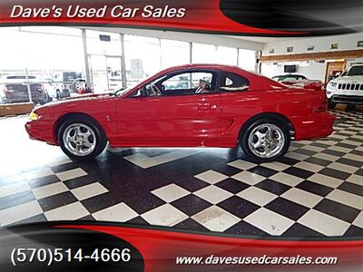 1994 Ford Mustang SVT Cobra   - Photo 8 - Wyoming, PA 18644