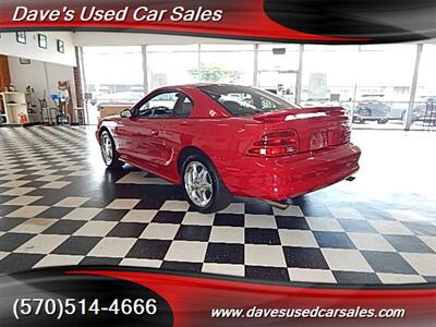 1994 Ford Mustang SVT Cobra   - Photo 7 - Wyoming, PA 18644