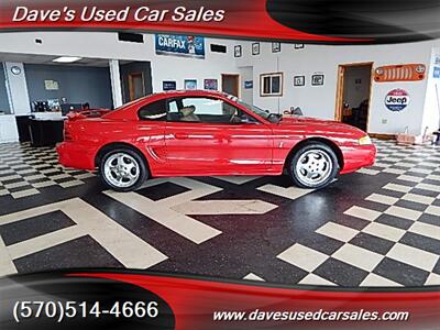 1994 Ford Mustang SVT Cobra   - Photo 4 - Wyoming, PA 18644