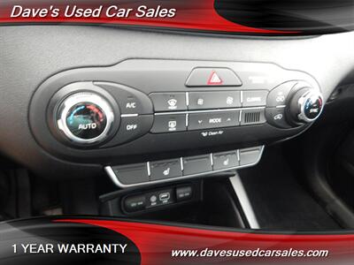 2018 Kia Sorento LX   - Photo 13 - Wyoming, PA 18644