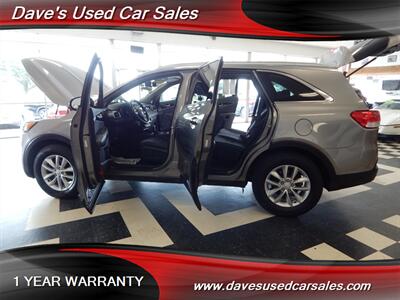 2018 Kia Sorento LX   - Photo 28 - Wyoming, PA 18644
