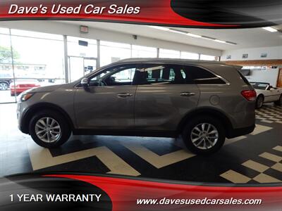 2018 Kia Sorento LX   - Photo 8 - Wyoming, PA 18644