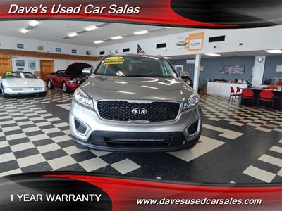 2018 Kia Sorento LX   - Photo 2 - Wyoming, PA 18644