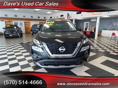 2023 Nissan Rogue SL   - Photo 2 - Wyoming, PA 18644