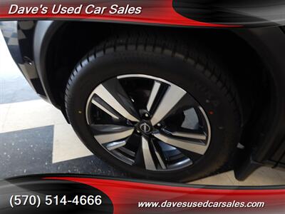 2023 Nissan Rogue SL   - Photo 9 - Wyoming, PA 18644