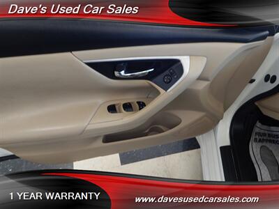 2017 Nissan Altima 2.5 SV   - Photo 17 - Wyoming, PA 18644