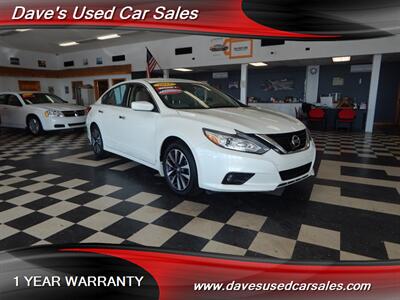 2017 Nissan Altima 2.5 SV   - Photo 3 - Wyoming, PA 18644