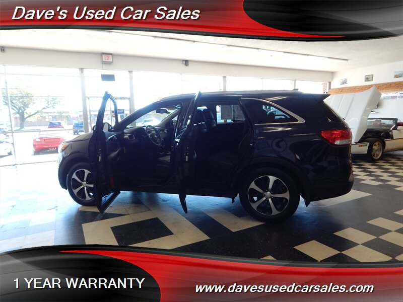2016 Kia Sorento EX photo 24