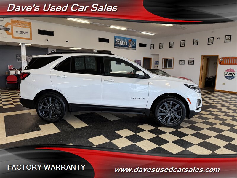 View vehicle photo 4