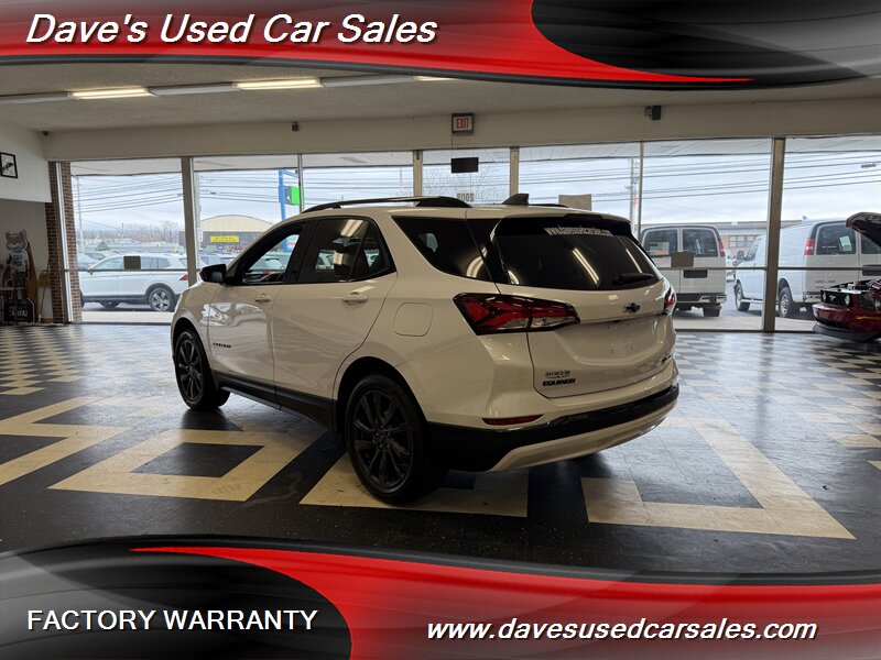 View vehicle photo 7