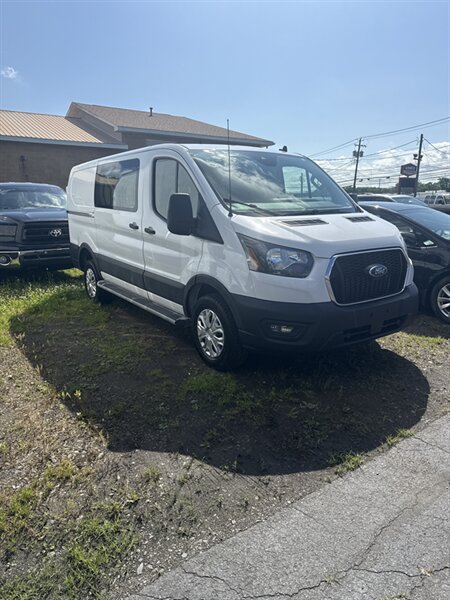 2023 Ford Transit 250 - Photo 1 - Wyoming, PA 18644