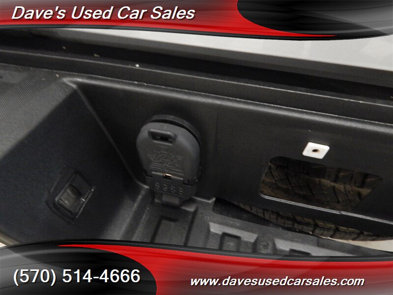 2015 Chevrolet Silverado 1500 LT   - Photo 28 - Wyoming, PA 18644