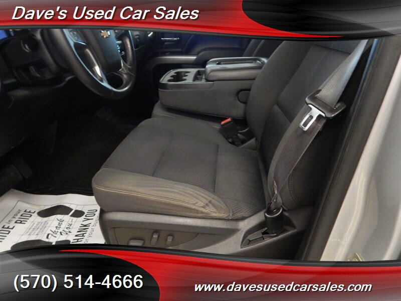 2015 Chevrolet Silverado 1500 LT   - Photo 11 - Wyoming, PA 18644