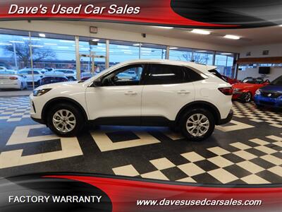 2024 Ford Escape Active   - Photo 8 - Wyoming, PA 18644