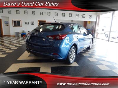 2017 Mazda Mazda3 Sport   - Photo 5 - Wyoming, PA 18644