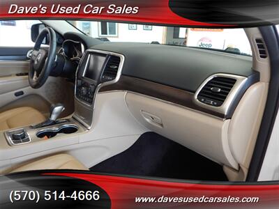 2017 Jeep Grand Cherokee Limited   - Photo 35 - Wyoming, PA 18644