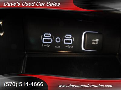 2023 Jeep Grand Cherokee L Altitude   - Photo 15 - Wyoming, PA 18644