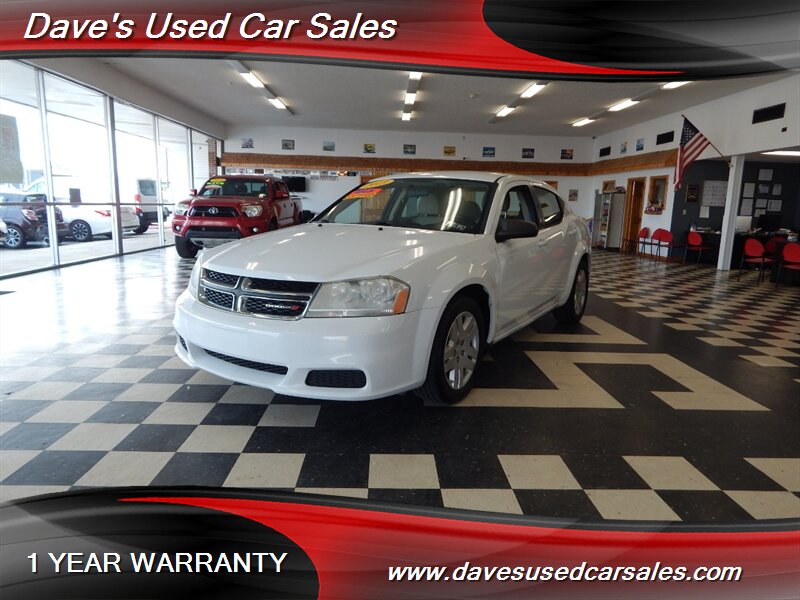2013 Dodge Avenger SE  