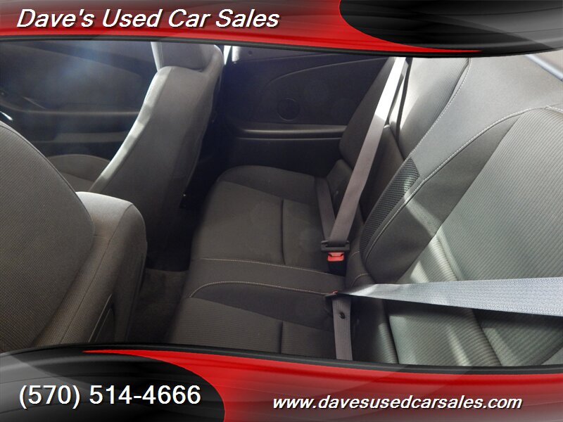 2012 Chevrolet Camaro LT   - Photo 21 - Wyoming, PA 18644