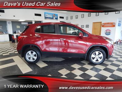 2019 Chevrolet Trax LT   - Photo 4 - Wyoming, PA 18644