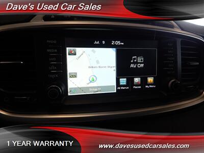 2016 Kia Sorento SX V6   - Photo 12 - Wyoming, PA 18644