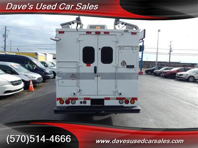 2005 Chevrolet EXPRESS G3500 CUTAWAY  G3500 - Photo 6 - Wyoming, PA 18644