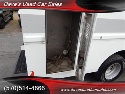 2005 Chevrolet EXPRESS G3500 CUTAWAY  G3500 - Photo 28 - Wyoming, PA 18644