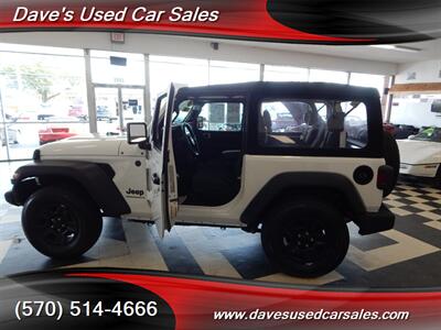 2024 Jeep Wrangler Sport   - Photo 23 - Wyoming, PA 18644