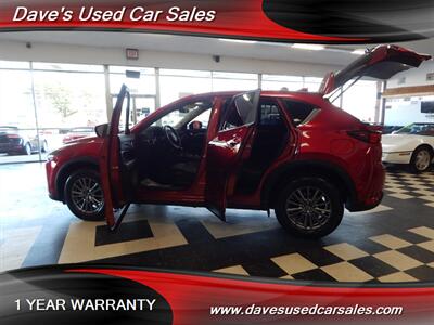 2017 Mazda CX-5 Touring   - Photo 23 - Wyoming, PA 18644