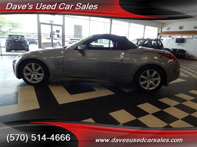2004 Nissan 350Z Touring   - Photo 8 - Wyoming, PA 18644