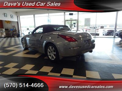 2004 Nissan 350Z Touring   - Photo 7 - Wyoming, PA 18644