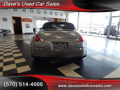 2004 Nissan 350Z Touring   - Photo 6 - Wyoming, PA 18644