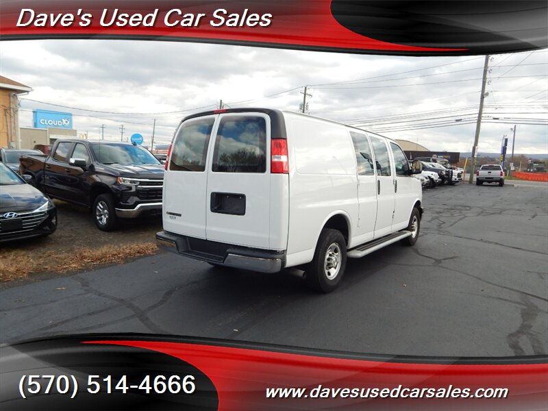 2024 Chevrolet Express 2500 Cargo photo 2