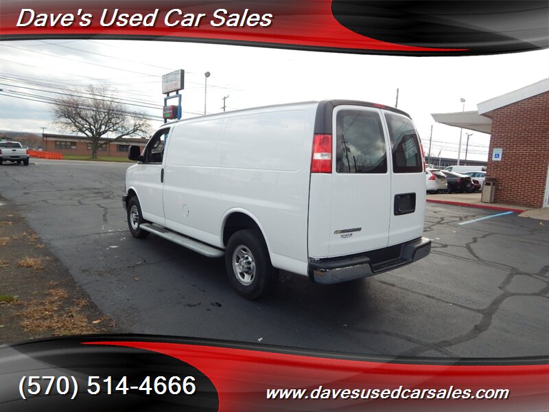 2024 Chevrolet Express 2500 Cargo photo 4