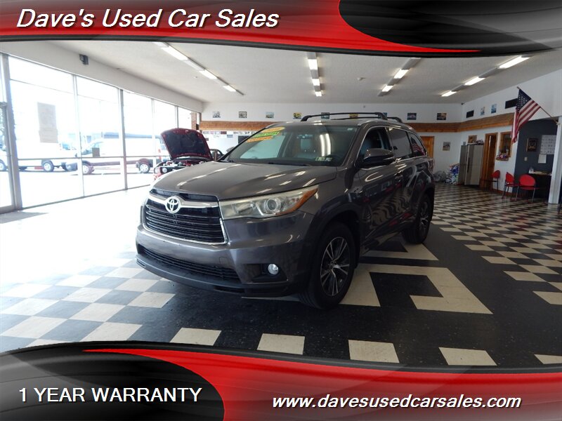 2016 Toyota Highlander XLE - Photo 1 - Wyoming, PA 18644