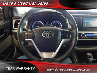 2016 Toyota Highlander XLE   - Photo 23 - Wyoming, PA 18644