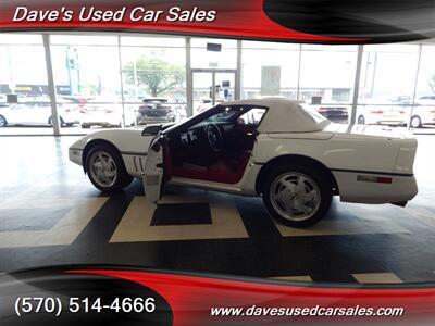 1989 Chevrolet Corvette   - Photo 24 - Wyoming, PA 18644