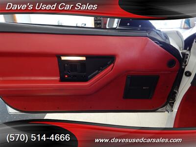 1989 Chevrolet Corvette   - Photo 19 - Wyoming, PA 18644