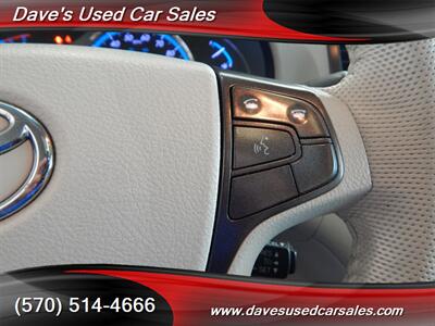 2014 Toyota Sienna XLE 8-Passenger   - Photo 14 - Wyoming, PA 18644