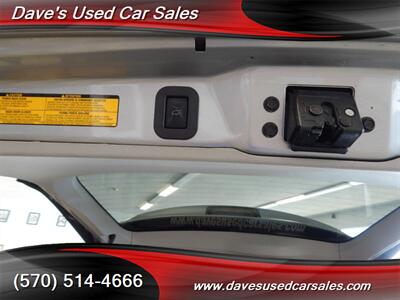 2014 Toyota Sienna XLE 8-Passenger   - Photo 40 - Wyoming, PA 18644