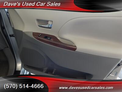 2014 Toyota Sienna XLE 8-Passenger   - Photo 48 - Wyoming, PA 18644