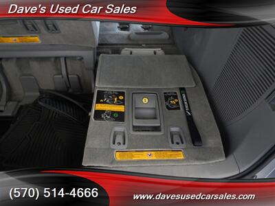 2014 Toyota Sienna XLE 8-Passenger   - Photo 38 - Wyoming, PA 18644