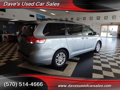 2014 Toyota Sienna XLE 8-Passenger   - Photo 5 - Wyoming, PA 18644